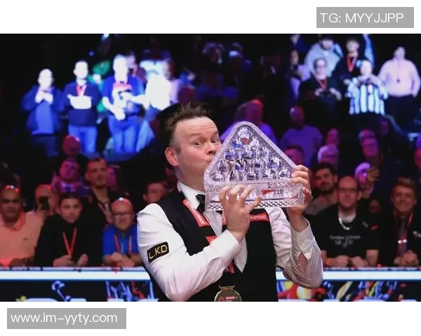 墨菲下半场发力贡献13分全场表现全面但仍需提升